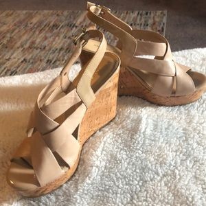 Antonio Melani wedge